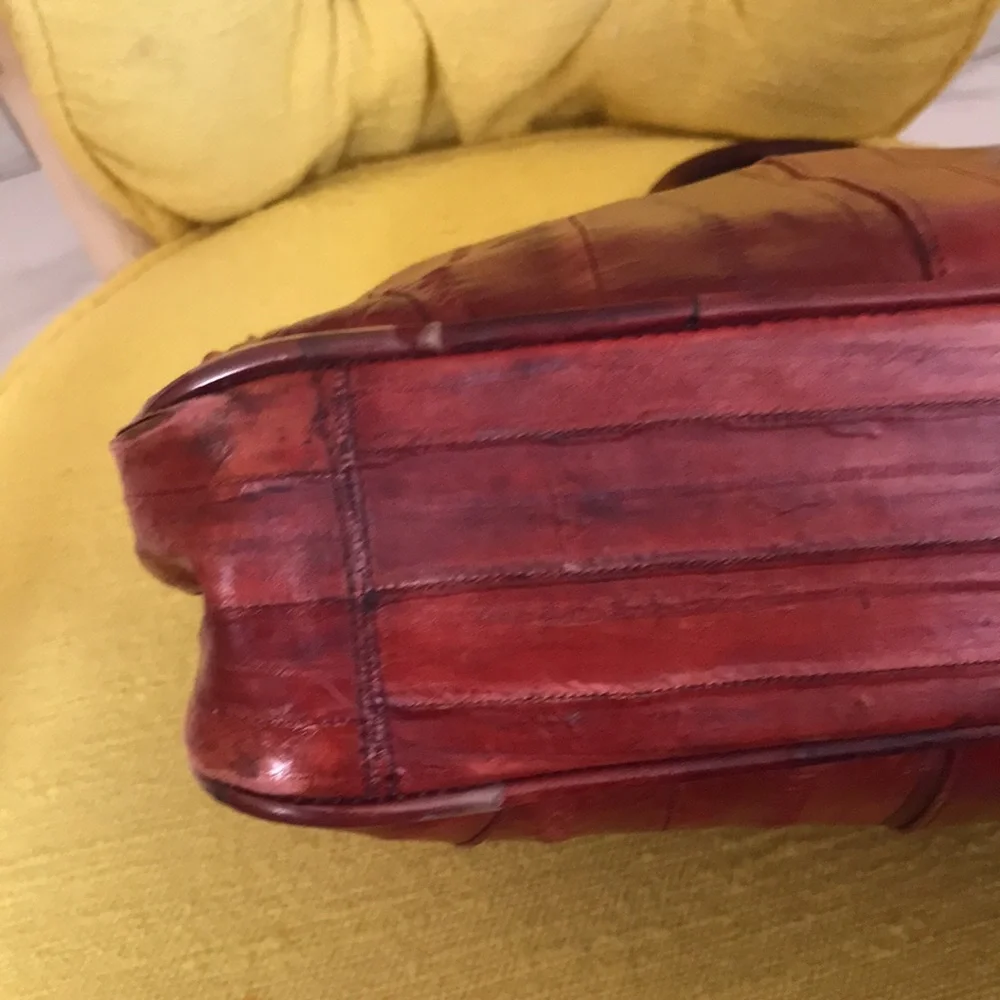 Men's Burgundy leather purse or laptop